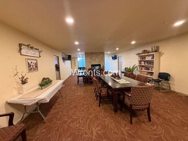 Building Photo - Charming 1 Bed / 1 Bath Apartment in Davenport, WA