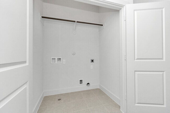 Building Photo - 2007 Bauer Dr