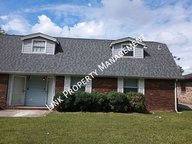 Building Photo - 4911 Marylin Ln