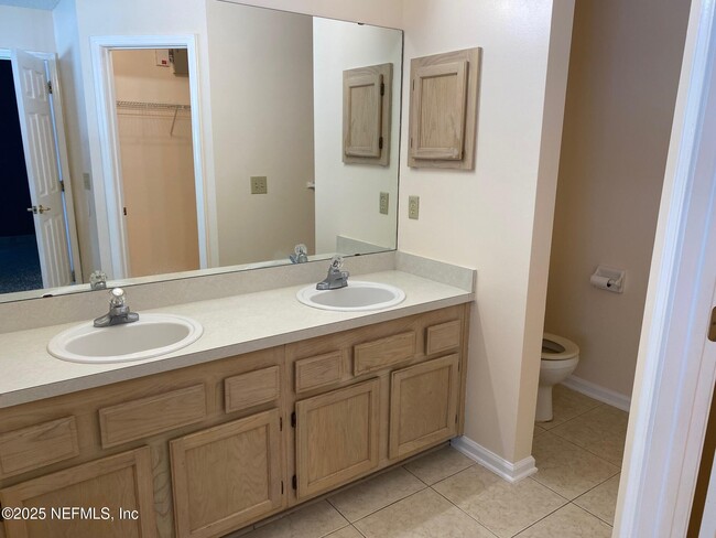Building Photo - 7759 Spring Branch Dr N