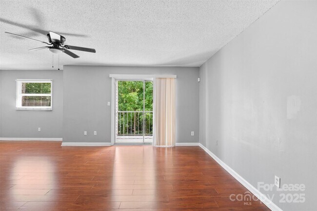 Building Photo - 7984 Shady Oak Trail