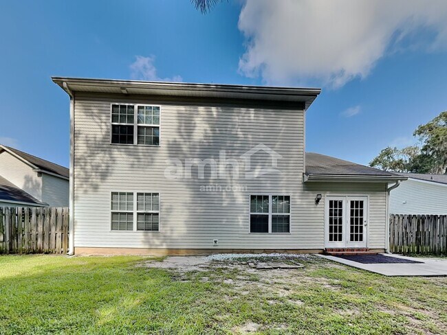 Building Photo - 26 Concordia Ct