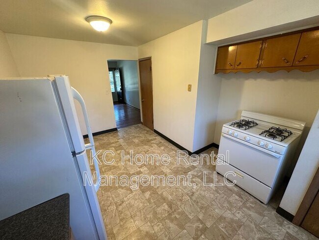 Building Photo - 3015 N 53rd St