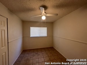 Building Photo - 9819 Valley Villa