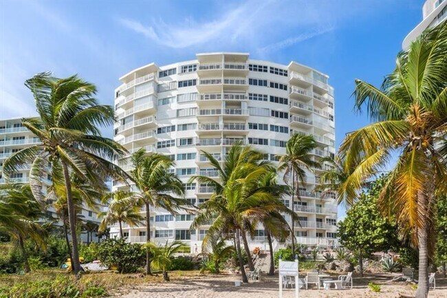 Building Photo - 710 N Ocean Blvd