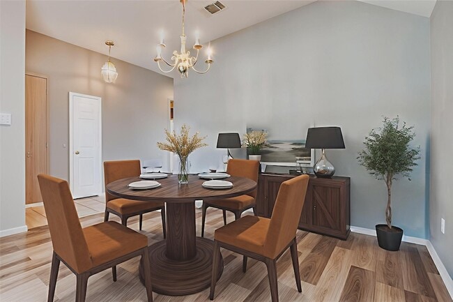 Building Photo - 7702 Decoy Dr