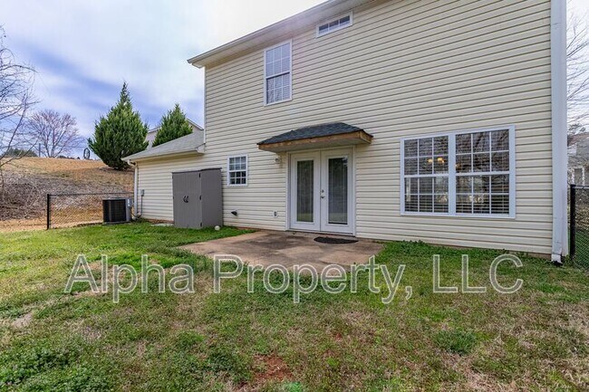 Building Photo - 208 Day Break Ct