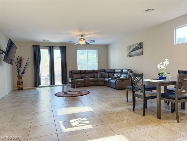 Building Photo - 3548 E Tompkins Ave