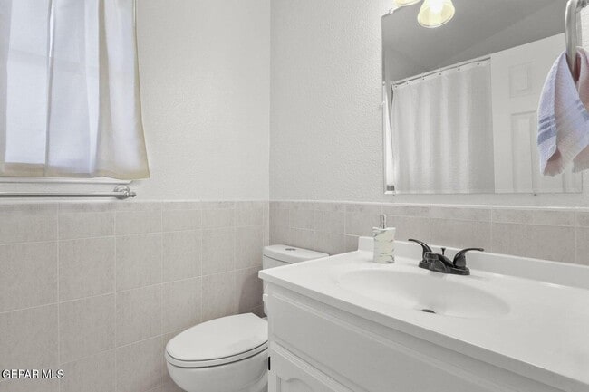 Building Photo - 10912 Loma De Luz Pl