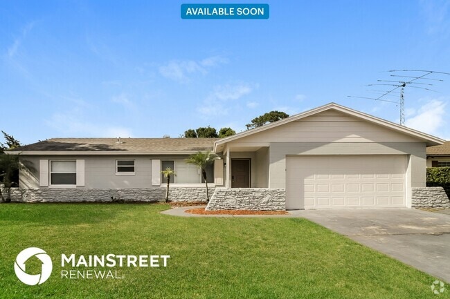 Building Photo - 215 Lochmond Dr