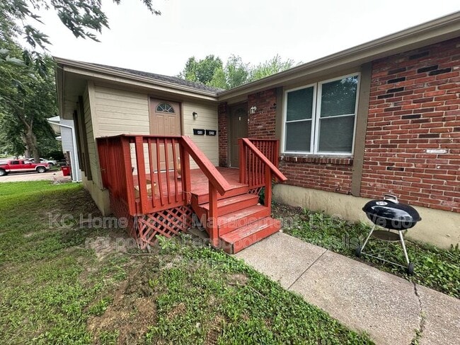 Building Photo - 420 N Jennings Rd