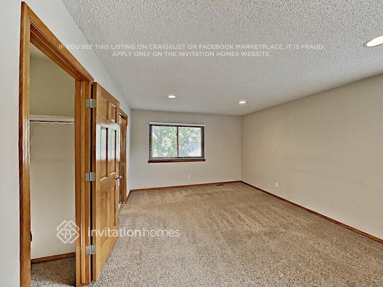 Building Photo - 11333 E Warren Ave