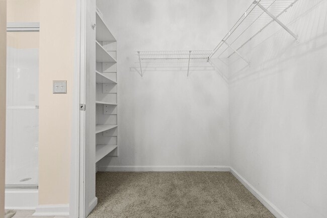 Building Photo - $200 OFF FIRST 2 MONTH'S OF RENT FOR 14+ MONTH LEASE!