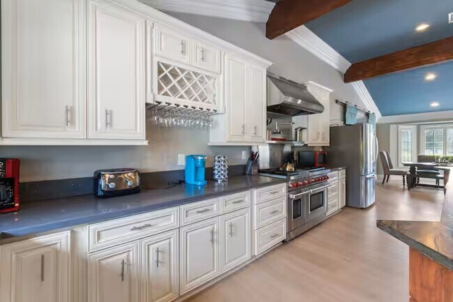 Building Photo - 41740 Camino Del Vino