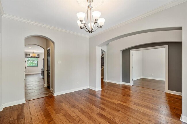 Building Photo - 11609 Woodland Hills Trail