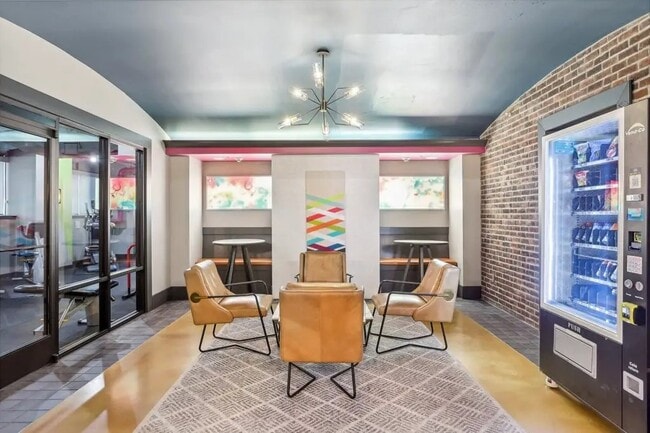 Building Photo - 201 Yesler Wy