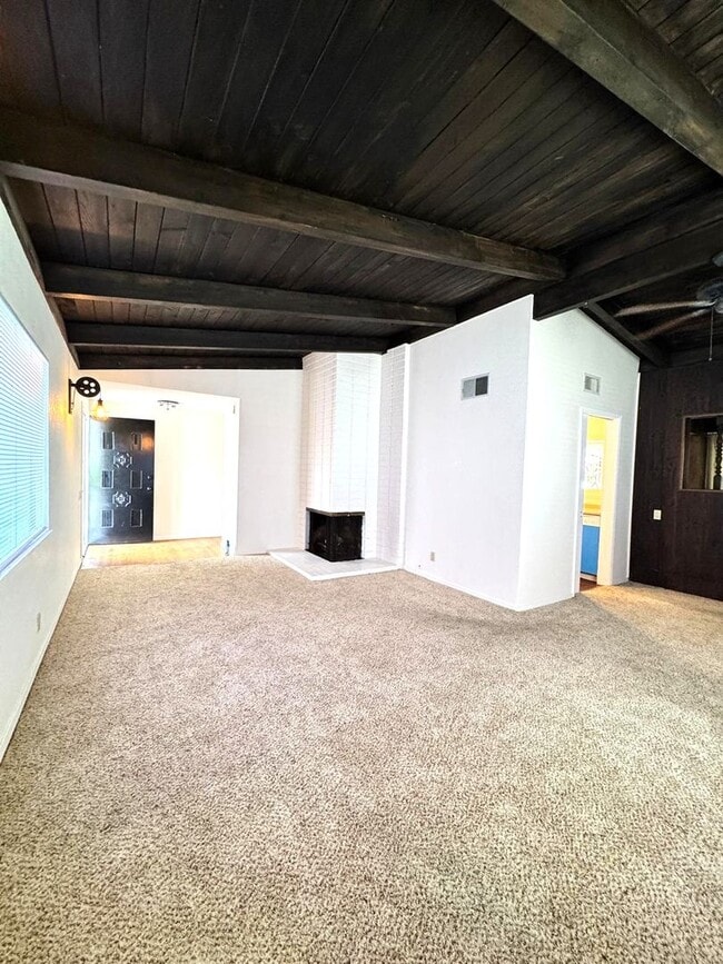 Building Photo - Rare 3 Bed Solar Home for Rent in Pomona Near Claremont & La Verne | Yard, Office, Garage