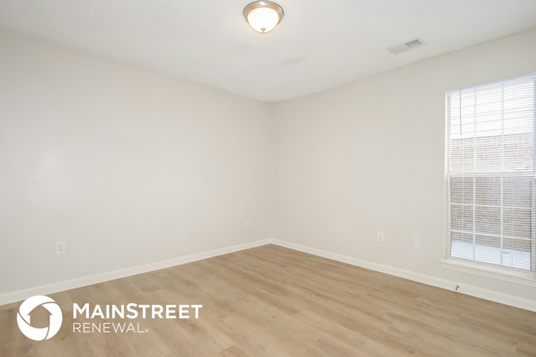 Building Photo - 5593 Casey Ln