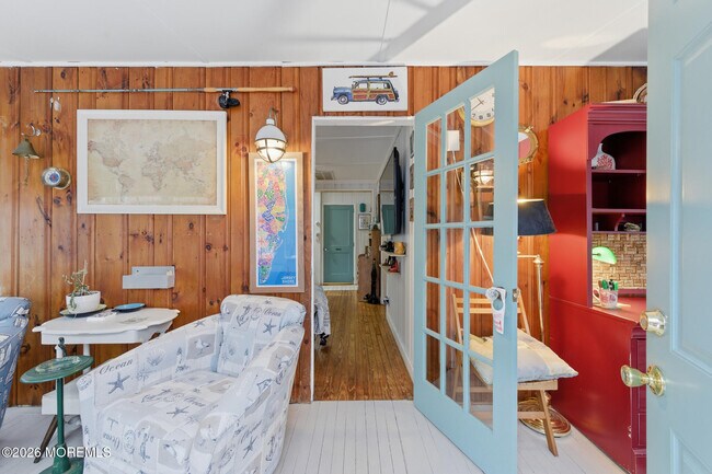 Building Photo - 14 Sunset Rd