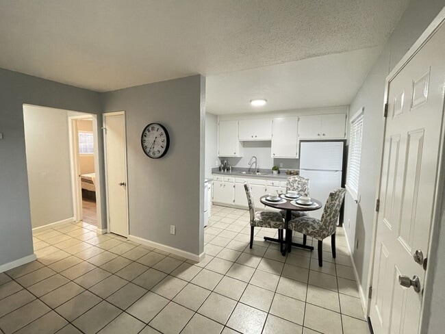 Building Photo - 3544 Auburn Blvd