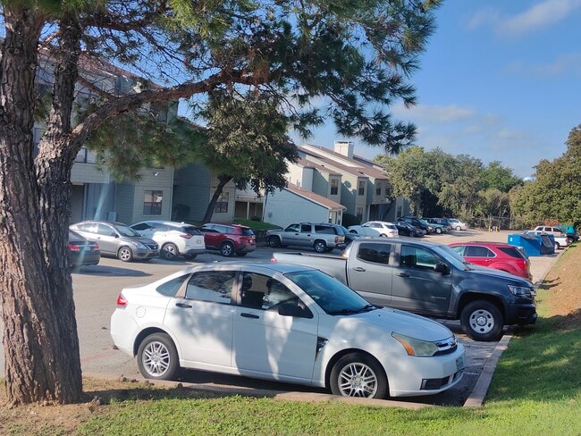 Secondary Photo - Park Oaks Apartments