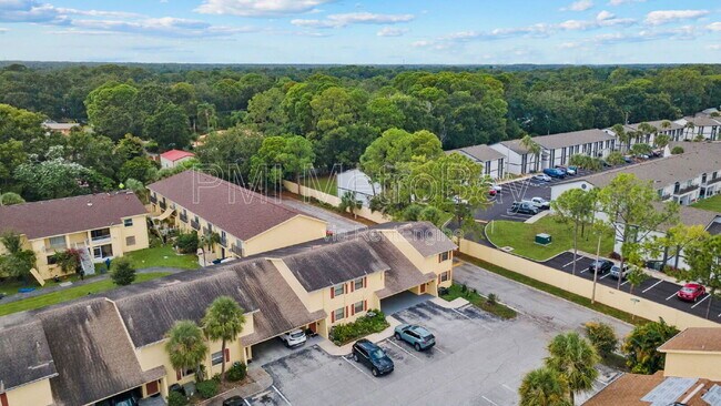 Building Photo - 7616 La Mesita Ct