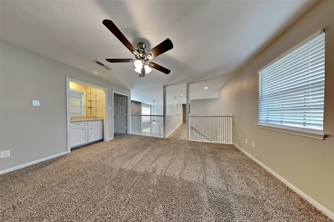 Building Photo - 12522 Lusterleaf Dr