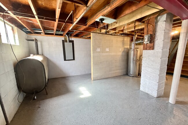 Building Photo - For Rent –Beautiful Home Minutes from West Point and Roe Park