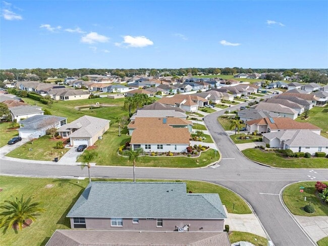 Building Photo - 3063 Westmoreland Dr