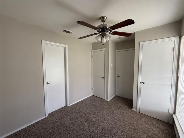 Building Photo - 9839 Glengreen Dr