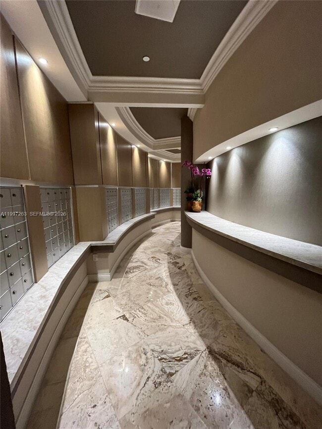 Building Photo - 808 Brickell Key Dr