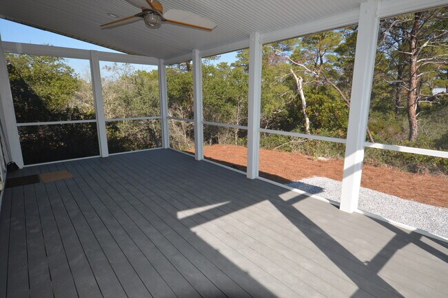 Building Photo - AVAILABLE 6/10/26 Adorable 2 bedroom cottage available long term off 30A! Huge screened in porch ...