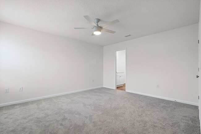 Building Photo - BRAND NEW CONSTRUCTION!