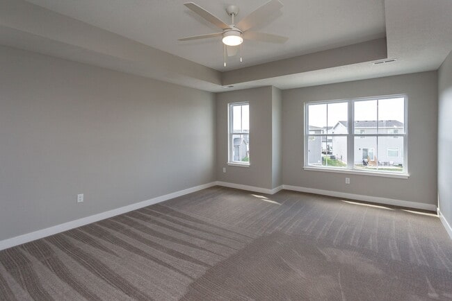 Building Photo - Spacious 4-Bedroom Home with 2-Car Garage & Yard