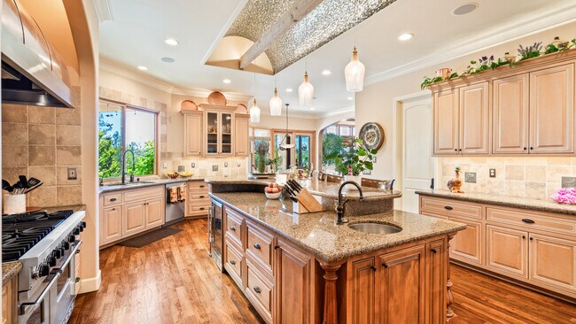 Building Photo - 3551 Kendell Hill Dr