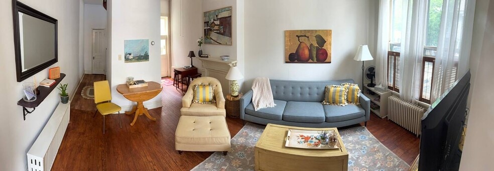Primary Photo - 128 W Louther St