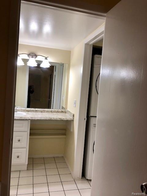 Building Photo - 910 Chestnut Hill Dr