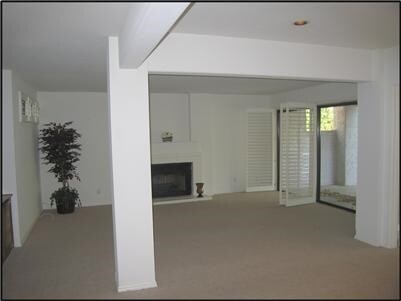 Living room/ Dining Room with glass folding doors - 673 Arroyo Oaks Dr