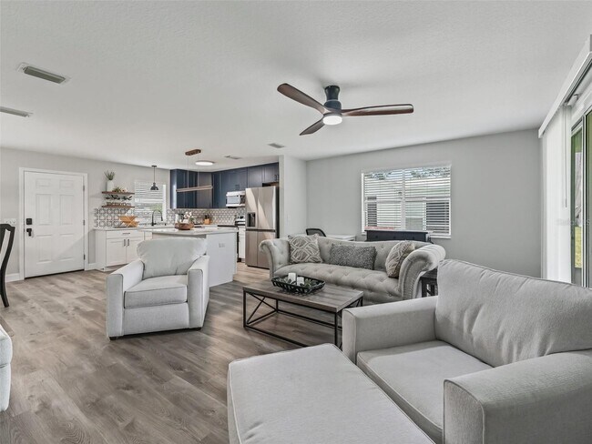 Building Photo - 962 Chula Ct