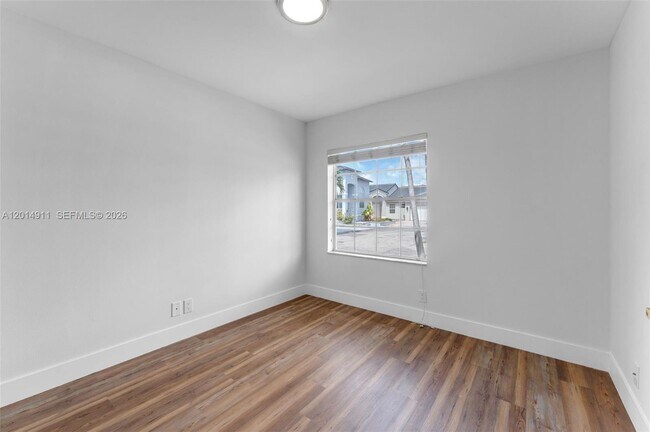 Building Photo - 8113 SW 157th Ct