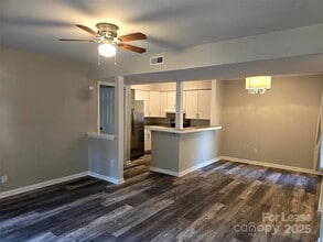 Building Photo - 4608 Sharon Chase Dr