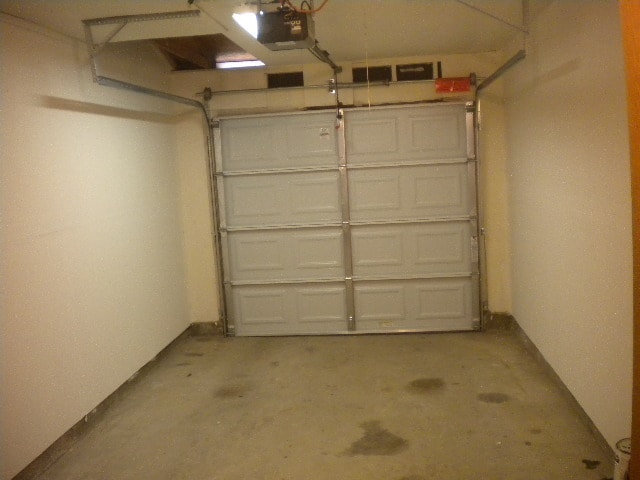 Building Photo - Peacock Hills, 55+ Community