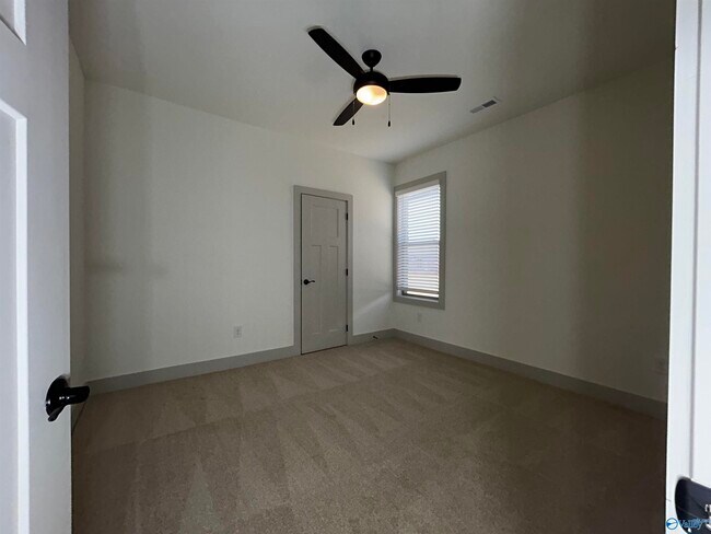 Building Photo - 209 Emma Harris Cir