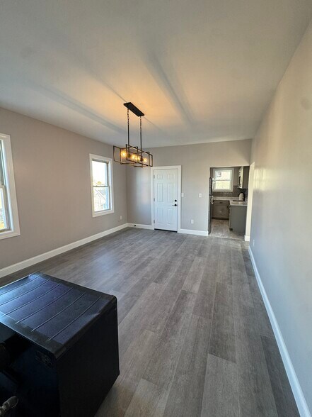 Building Photo - 314 Dartmouth St