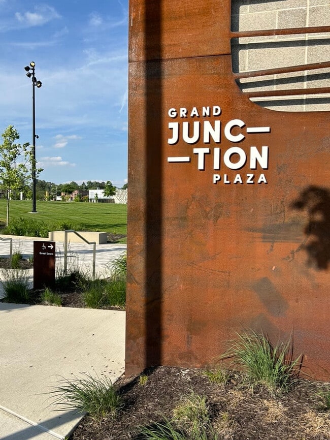 Building Photo - 620 Southridge Ct