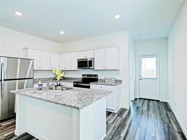 Building Photo - 4423 Marsh Hawk Dr