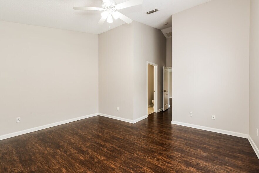 Building Photo - 3048 Merlot Way