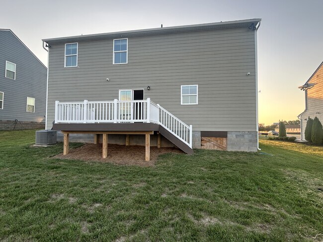 Building Photo - 1143 Lisenbee Wy