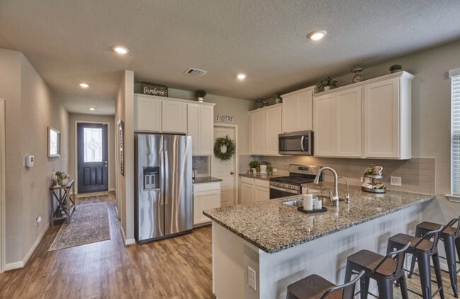 Building Photo - 11612 Bakersfield Pass