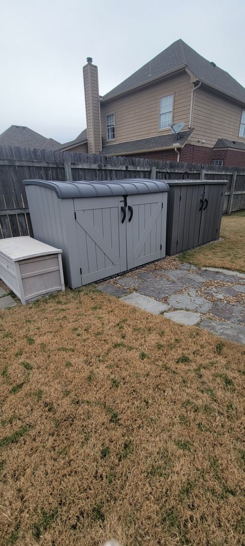 Building Photo - 1 Level Union School 3/2/2 w/ office and bonus room.